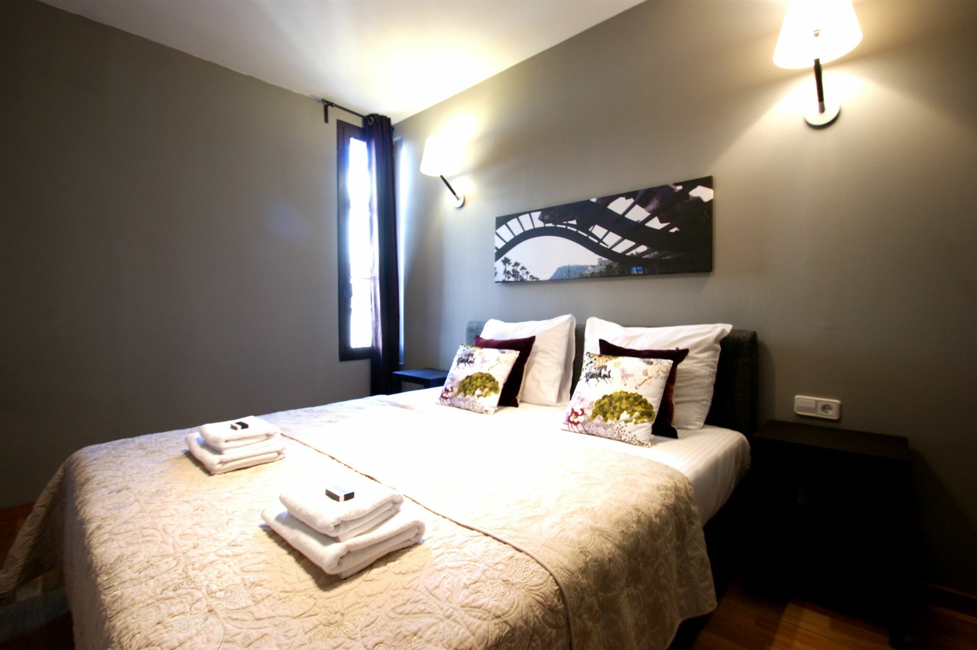 Short Stay Group Paseo De Gracia Serviced Apartments ברצלונה מראה חיצוני תמונה