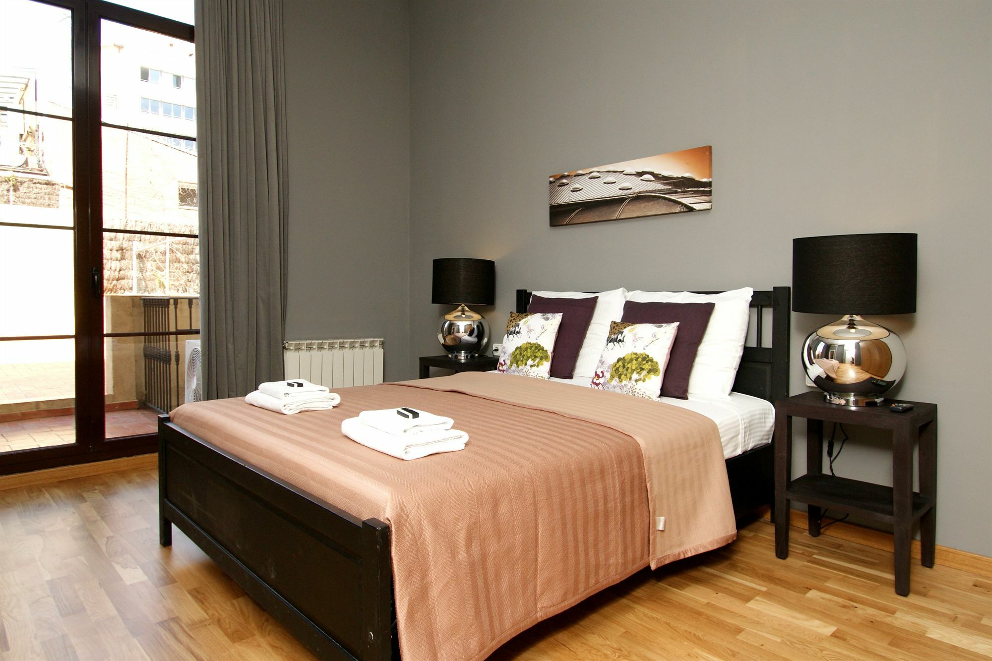 Short Stay Group Paseo De Gracia Serviced Apartments ברצלונה מראה חיצוני תמונה